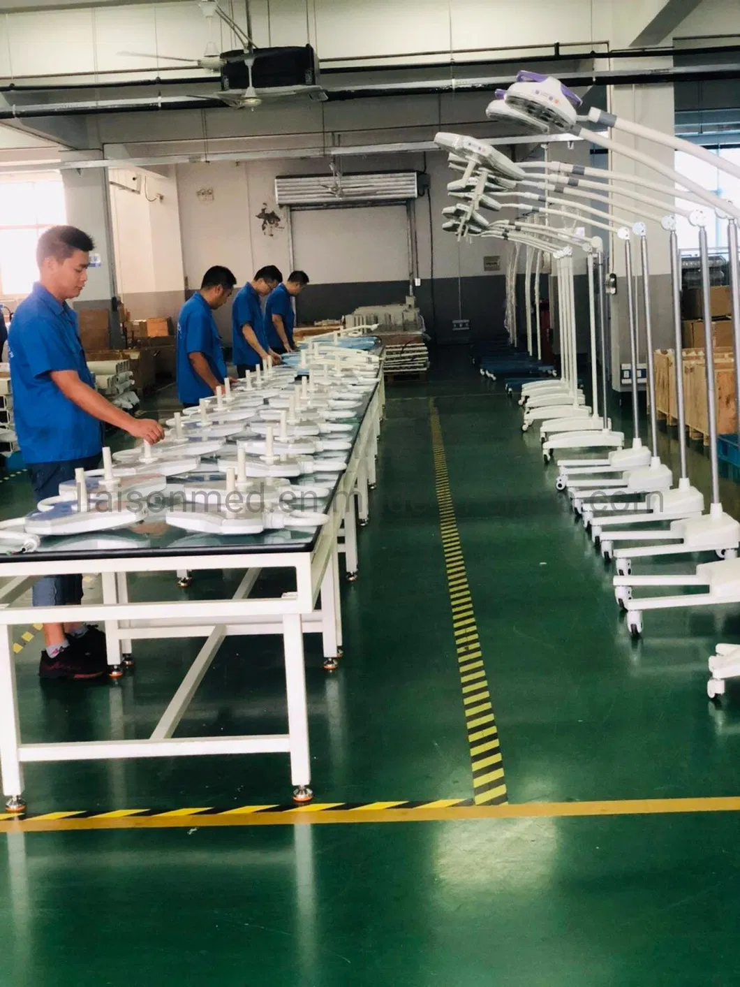 Ce&ISO Approved Operation Room Double Arm LED Surgical Light