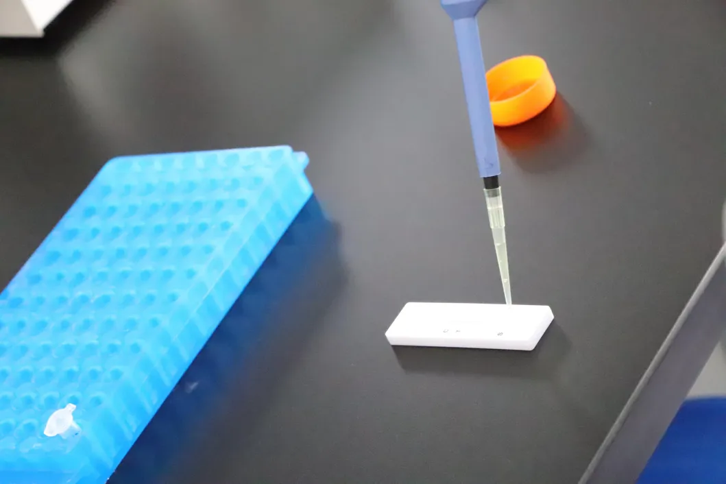 Cpv Ccv Gia Antigen Combo Rapid Test