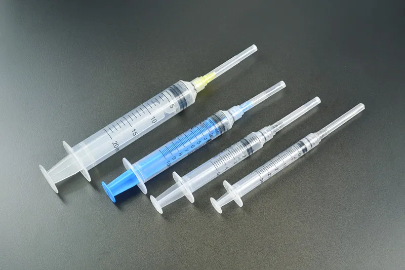 Disposable Hypodermic Syringe with Needle