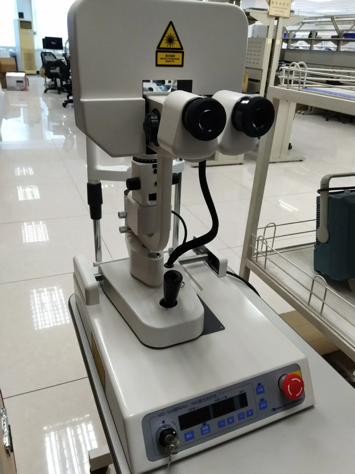 Glaucoma Surgery YAG Laser for Ophthalmology (MD-920)