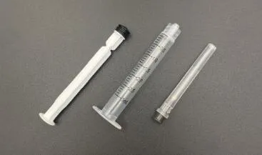 High Quality Leakproof Measure OEM/ODM Welcome Empty 1ml Glass Oil Tank Sterile Syringe