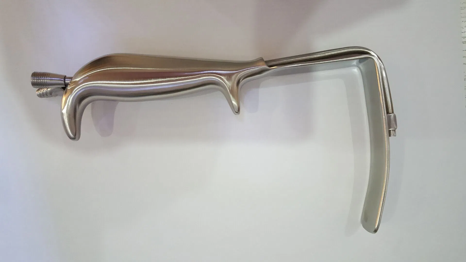 Light Guiding Breast Retractor