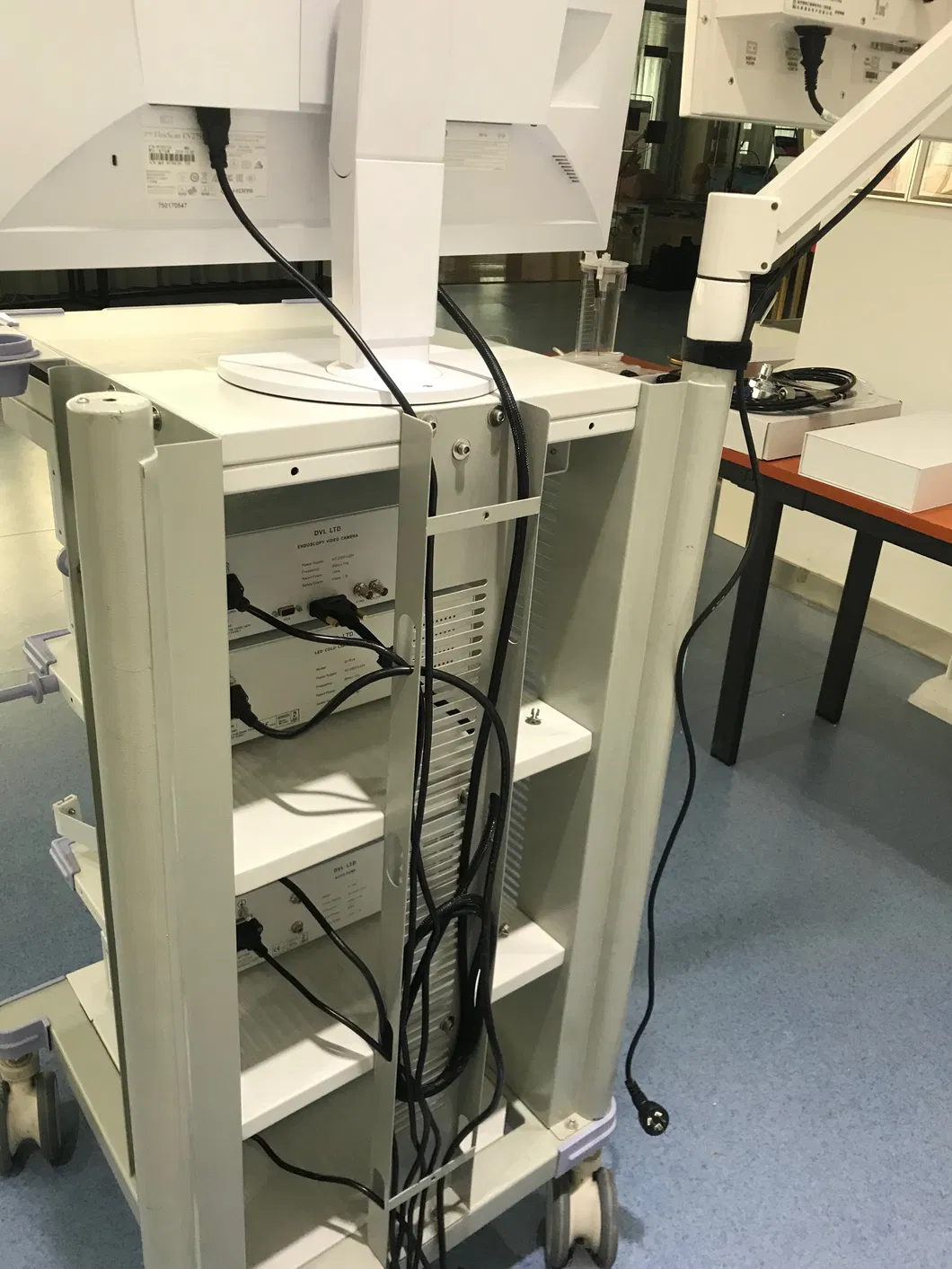 Mt Medical High Quality Abdominal Endoscopy System Laparoscopy Tower Equipment