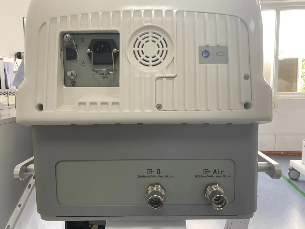 Superstar S1100 ICU Ventilator