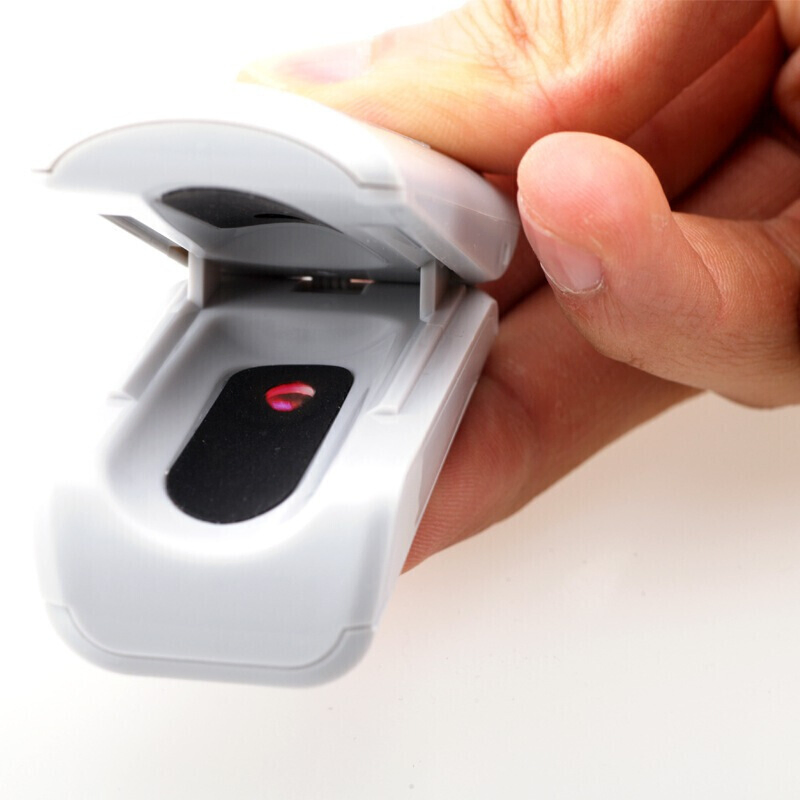 Yuwell Oximeter Yx301 Finger Clip Type Blood Oxygen Saturation Pulse Detector Color LCD Display